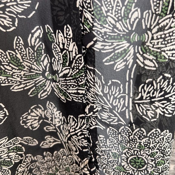 Veronica Beard Itha Ruffle Silk Blouse 100% Silk, 4, Black cream green - Picture 8 of 10